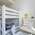 Prora - Familienfreundliche Ferienwohnung mit Balkon, Waschmaschine, E-Ladestation und Gemeinschaftssauna - Oceanview Apartment